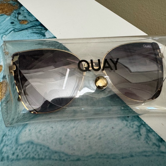 Quay Australia Glow Up Cat Eye Sunglasses as seen on Love Island 🏝️ - Picture 8 of 8